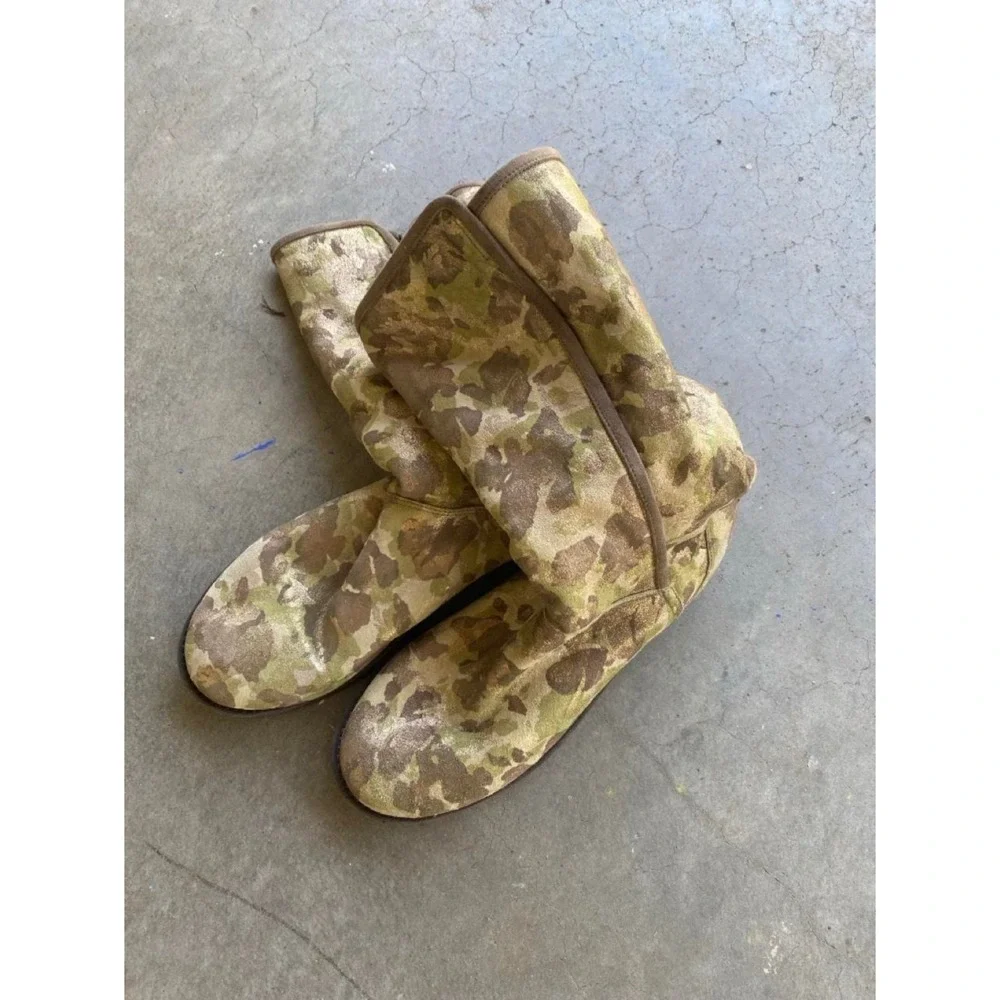 RARE UGG Grunge Western Camo Metallic Gold Shearling Lined Tall Zip Boots Camo